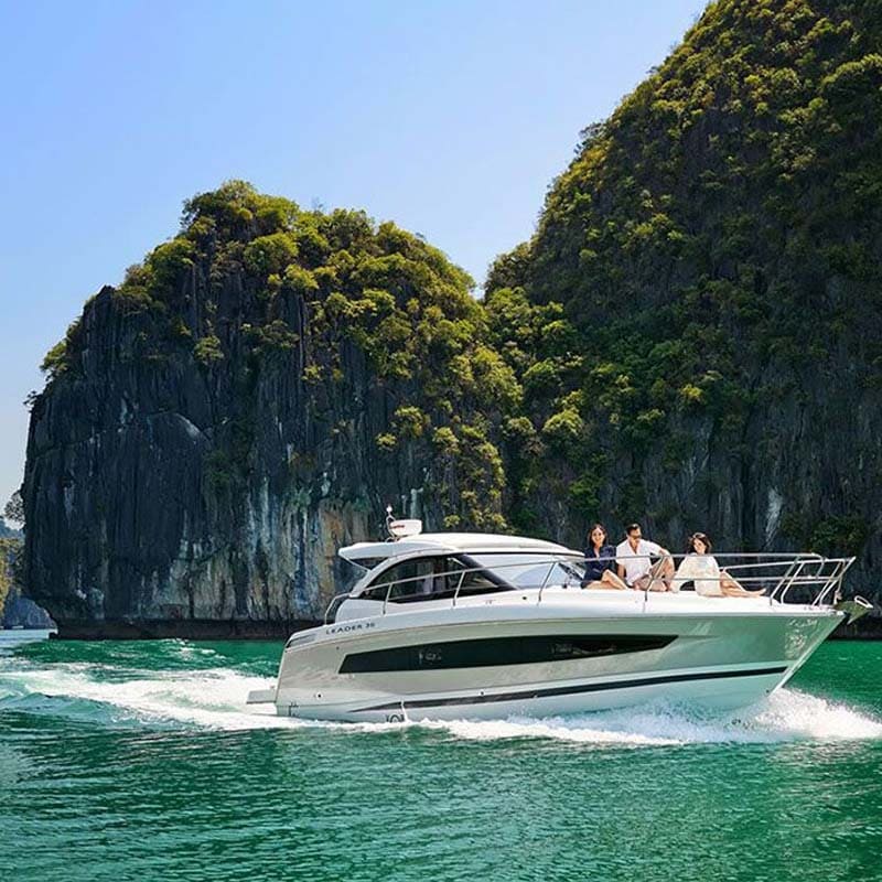 Tour ngắm hoàng hôn vịnh Hạ Long trên du thuyền cá nhân