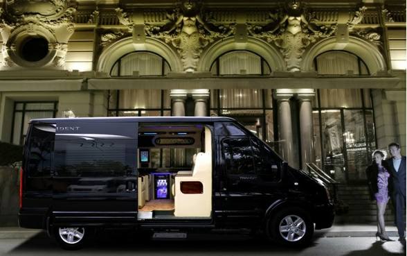 Thuê xe limousine đi sân golf Phoenix Golf Resort Hòa Bình