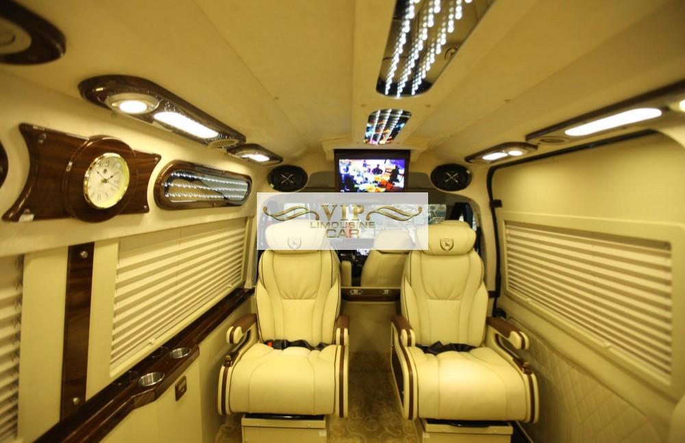 Thuê xe dcar limousine Hà Nội đi Tuần Châu Hạ Long